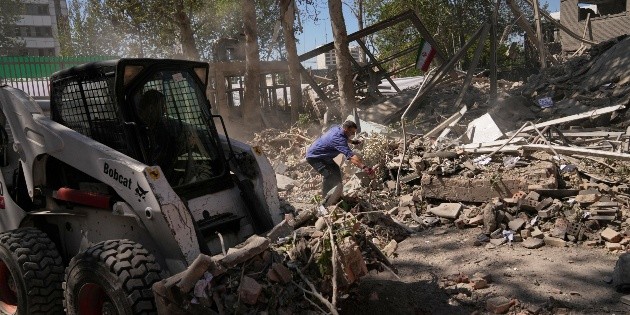 Ir&aacute;n propone a Estados Unidos un plan para poner fin definitivo a la guerra