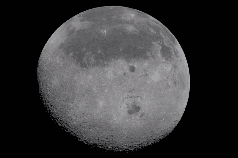 &nbsp;Fotografía de la cara visible de la Luna. La NASA no ha compartido las esperadas imágenes del lado oculto del satélite natural de la Tierra. X / @NASAArtemis