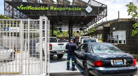 Los registros del primer trimestre destacan casos de automóviles con varias décadas de antigüedad que lograron superar la evaluación. EL INFORMADOR/ARCHIVO