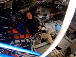 La interacción entre la NASA y la tripulación ocurre mediante la Red del Espacio Profundo (DSN, por sus siglas en inglés) y también la Red del Espacio Cercano (NSN, por sus siglas en inglés). EFE/ NASA.