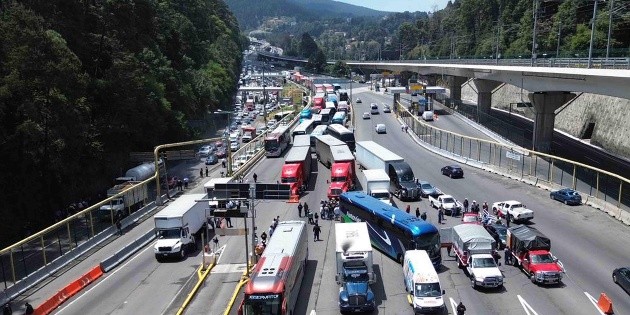 Paro nacional de transportistas: EN VIVO | Bloqueos y cierres en carreteras de M&eacute;xico; &uacute;ltimas noticias, notificaciones y m&aacute;s este 7 de abril