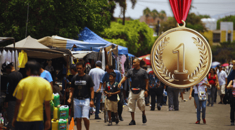Considerado históricamente como uno de los mercados al aire libre más extensos de toda América Latina, El Baratillo es el rey indiscutible de los domingos en Guadalajara. EL INFORMADOR / ARCHIVO