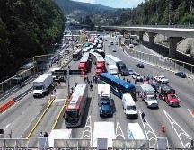 Las movilizaciones fueron convocadas por organizaciones de transportistas y productores agrícolas, quienes denunciaron falta de seguridad en carreteras, incremento en costos operativos y una crisis en el sector. SUN / O. Alvarado