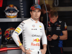 En una entrevista reciente para un reconocido podcast, el directivo estadounidense señaló sin tapujos que tanto Checo Pérez como su compañero de equipo, el finlandés Valtteri Bottas, lucen 