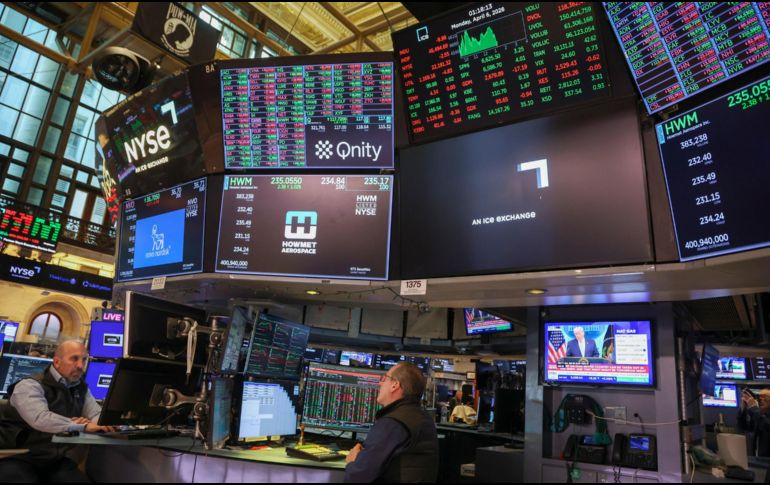 La Bolsa de Nueva York cerró casi estática en la que podría ser la última jornada antes de que se cumpla el plazo de Trump a Irán. EFE/S. Yenesel