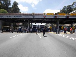 Agricultores realizaron un bloqueo en la caseta México–Toluca para exigir apoyos al campo y soluciones ante la escasez de agua. SUN/O. Alvarado