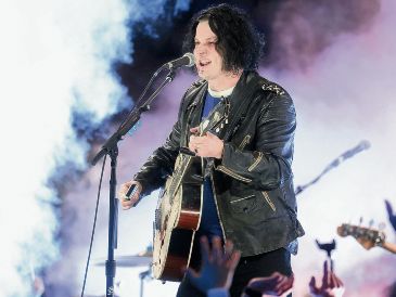 El músico actuó durante el espectáculo del medio tiempo del partido entre los Green Bay Packers y los Detroit Lions, en 2025. AFP