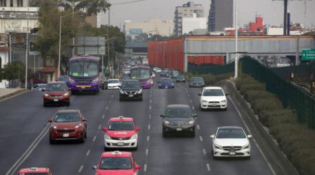 El programa Hoy No Circula se aplica de las 5:00 a las 22:00 horas en todas las alcaldías de la Ciudad de México y en tres zonas conurbadas del Estado de México. SUN/Archivo
