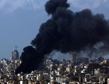 Israel lanzó un amplio ataque aéreo contra múltiples objetivos en todo el Líbano, muchos de ellos en el centro de Beirut, un día después de que Estados Unidos e Irán acordaran un alto el fuego para poner fin a las hostilidades entre ambos países. EFE/ W. HAMZEH