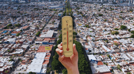 El punto más crítico de este fenómeno térmico ocurrirá entre las 15:00 y las 17:00 horas, momento en el que la sensación térmica podría ser aún mayor debido a la bajísima humedad del 13%. EL INFORMADOR / ARCHIVO / ESPECIAL / CANVA