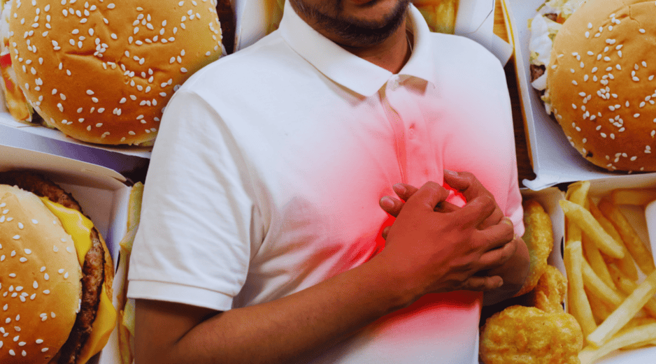 Los factores de riesgo de las enfermedades del corazón están profundamente arraigados en la cotidianidad de millones de personas, siendo el sobrepeso, la obesidad y la diabetes los principales detonantes. ESPECIAL / CANVA