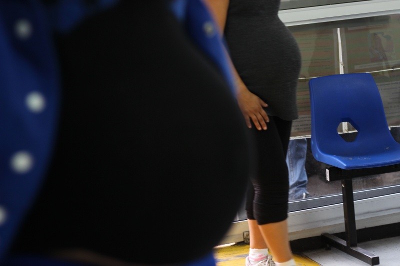 Los investigadores del INSP descubrieron que el exceso de cesáreas está desplazando los nacimientos hacia etapas mucho más tempranas del embarazo, interrumpiendo el proceso natural. EL INFORMADOR / ARCHIVO