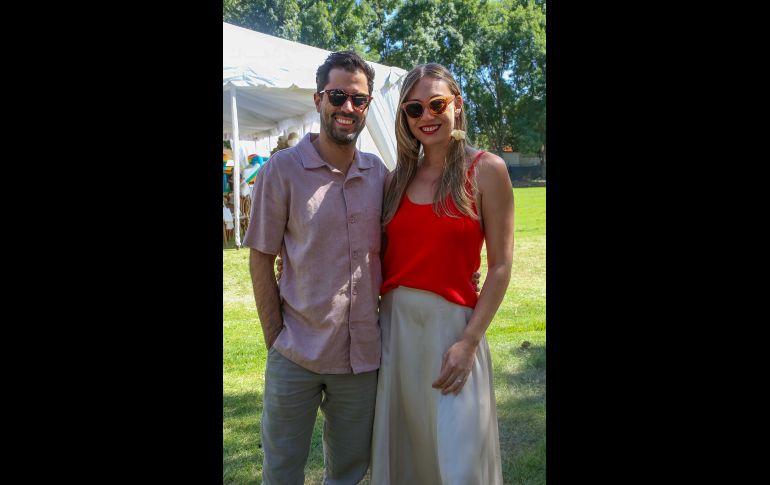 Uriel Fernández y Piti de Silva. GENTE BIEN JALISCO. Revista del 10 de abril 2026