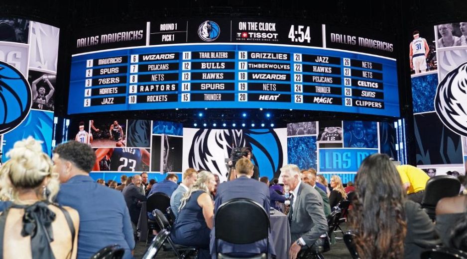 El Draft consta de dos rondas con 30 selecciones o 