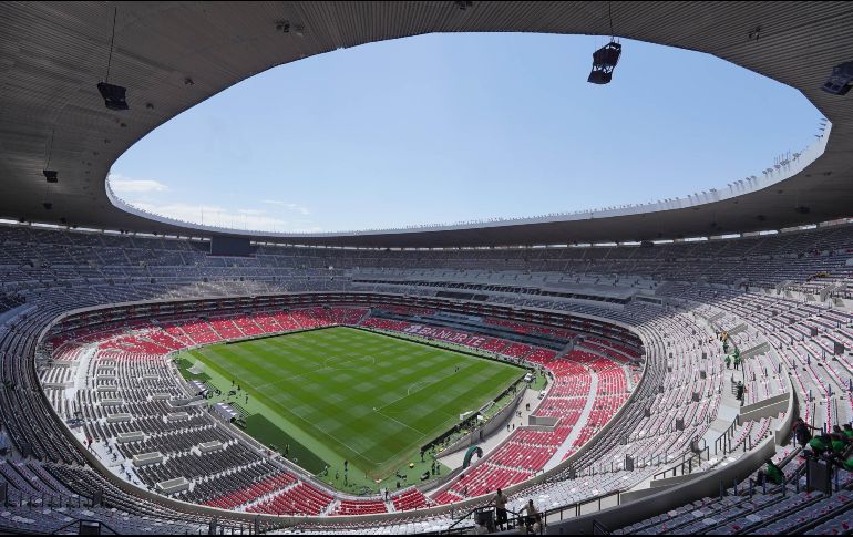 La expectativa inicial de un estadio completamente abarrotado se ha visto afectada por el costo de las entradas, considerado elevado por parte de la afición azulcrema. IMAGO7
