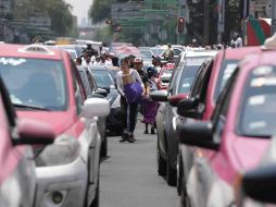 El programa Hoy No Circula se aplica de las 5:00 a las 22:00 horas en todas las alcaldías de la Ciudad de México y en tres zonas conurbadas del Estado de México. SUN/D. Prado