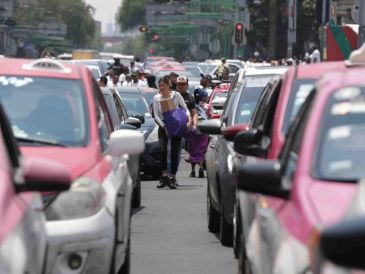 El programa Hoy No Circula se aplica de las 5:00 a las 22:00 horas en todas las alcaldías de la Ciudad de México y en tres zonas conurbadas del Estado de México. SUN/D. Prado