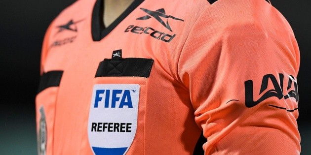 Mundial 2026: Katia Itzel Garc&iacute;a y C&eacute;sar Ramos son los &aacute;rbitros mexicanos elegidos por la FIFA y qui&eacute;n es el gran ausente