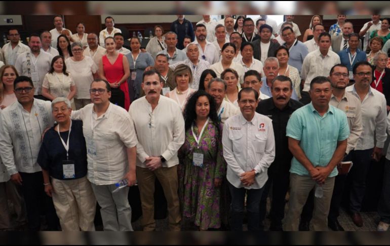 Comerciantes y líderes abarroteros del pais. CORTESÍA