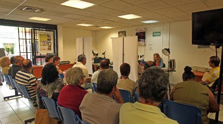 Las personas de la tercera edad podrían tener una oportunidad de reinsertarse al mercado laboral formal. EL INFORMADOR/ARCHIVO