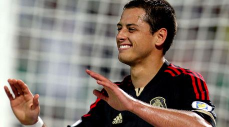 Antes de convertirse en uno de los futbolistas mexicanos más populares y dar el salto también a los medios como comentarista, Javier 