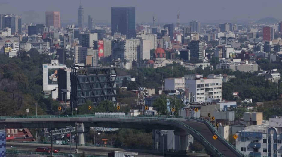 El programa Hoy No Circula se aplica de las 5:00 a las 22:00 horas en todas las alcaldías de la Ciudad de México y en tres zonas conurbadas del Estado de México. SUN/F. Rojas