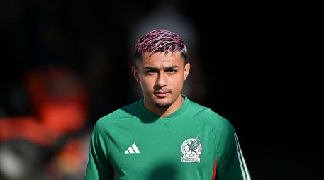 Julián Araujo se encuentra en una situación crítica a solo meses de la Copa del Mundo 2026. IMAGO7