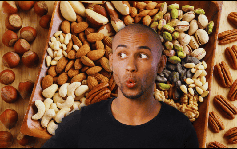 El lavado de los frutos secos es una medida preventiva clave para reducir la exposición a microorganismos patógenos. ESPECIAL / CANVA