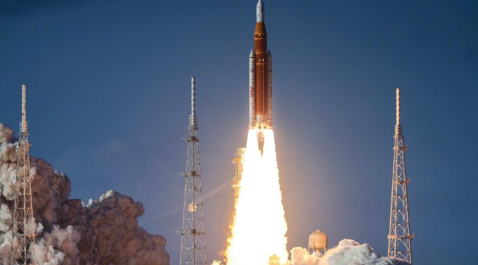 Artemis II hizo historia al convertirse en la primera expedición espacial en alcanzar órbita de la Luna desde el Apolo 17 en 1972. EFE/C. Herrera