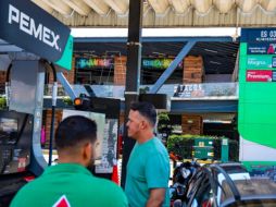 La Profeco inició hace unos días un operativo de vigilancia a gasolineras para que se respete el precio máximo. EL INFORMADOR / A. NAVARRO