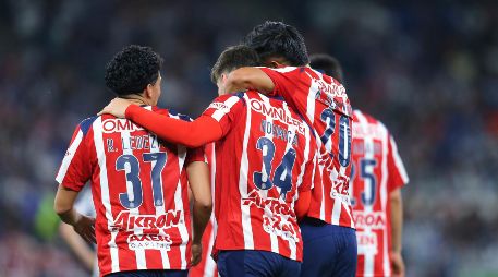 La determinación se tomó de manera conjunta entre el cuerpo técnico y el equipo médico, con el objetivo de evitar cualquier riesgo que pueda agravar su condición y asegurar una recuperación adecuada. IMAGO7