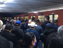 Las esperas para trayectos cortos resultan hasta de una hora, la línea más afectada es la 3, que va de la estación Indios Verdes a Universidad. SUN/ARCHIVO