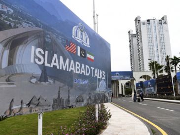 La primera negociación directa entre Estados Unidos e Irán se lleva a cabo el día de hoy. EFE / EPA / BILAWAL ARBAB