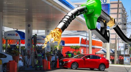 Así quedarían los precios de las gasolinas tras la actualización en el subsidio del IEPS. EL INFORMADOR / ARCHIVO