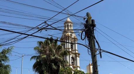 El proyecto busca mejorar la imagen del Pueblo Mágico mediante la eliminación del cableado aéreo. CORTESÍA