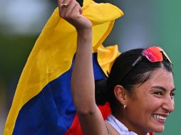 Paula Torres fue la primera en llegar a meta en el maratón con un crono de 3 h 24:37. EFE / A. BORGES