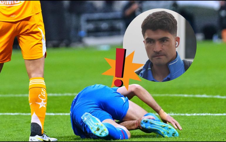 Desde la cancha, Carlos Rodríguez y Rodolfo Cota hicieron la señal de una posible lesión en el tendón de Aquiles de Ibáñez. Imago7 / ARCHIVO