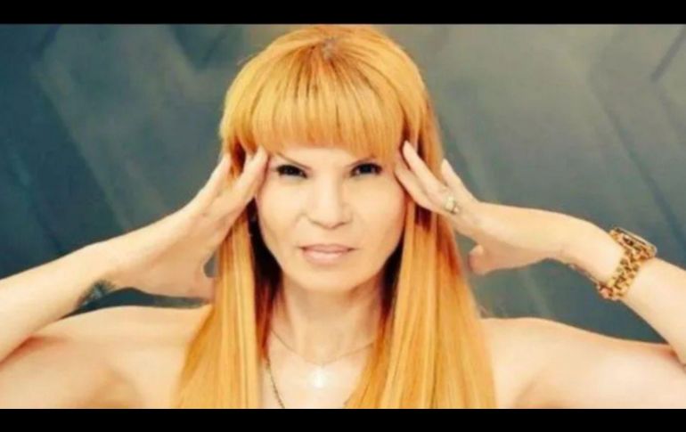 A través de sus predicciones, advierte sobre días clave para tomar decisiones, cerrar ciclos, iniciar proyectos y atraer abundancia, además de hacer énfasis en la protección espiritual y el cuidado de la salud. FACEBOOK / Mhoni Vidente