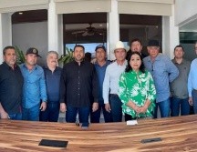 Los productores aceptaron abandonarlas para asistir a una reunión, a celebrarse en la Ciudad de México, para definir los apoyos federales y estatales que se darán a la cosecha de maíz. ESPECIAL