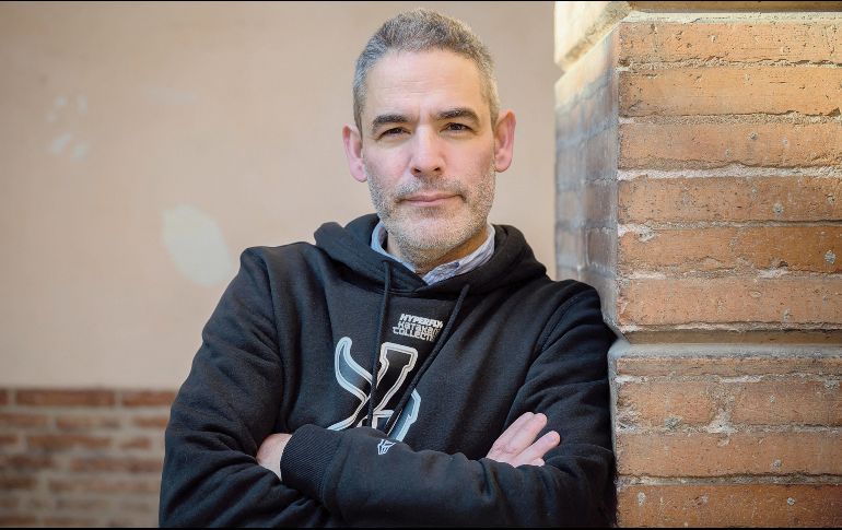 El realizador Fernando Eimbcke, traerá a la Gala Inaugural la cinta “Moscas”. AFP