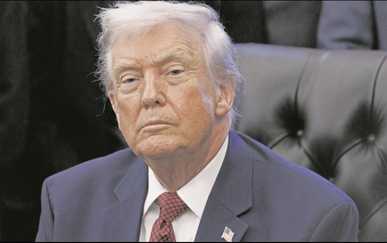 Tras el fracaso de las negociaciones de alto al fuego, el presidente Donald Trump anunció que la Marina estadounidense implementará un bloqueo en el Estrecho de Ormuz. EFE