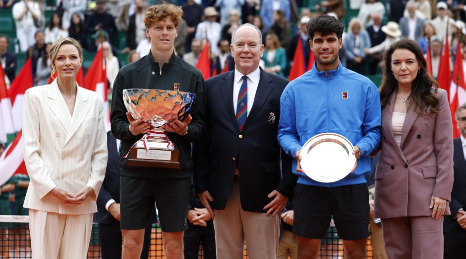 En el nuevo ranking publicado este lunes, Sinner se colocó 110 puntos por delante de Alcaraz, quien había sido número 1 desde noviembre. EFE  / ARCHIVO