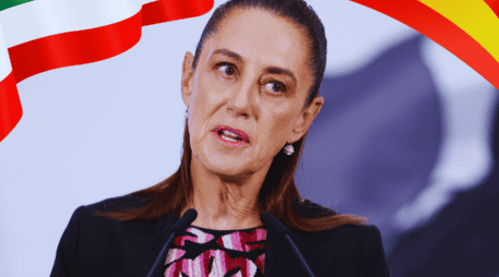 Sheinbaum revisa la agenda con el secretario de Relaciones Exteriores, Roberto Velasco. EFE / S. Gutiérrez