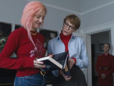 "Padre madre hermana hermano" ya está en la cartelera de cine de la ciudad. ESPECIAL/MUBI.