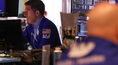 La Bolsa de Nueva York se mantuvo atenta a otra posible ronda de charlas entre Washington y Teherán. EFE/S. Yenesel