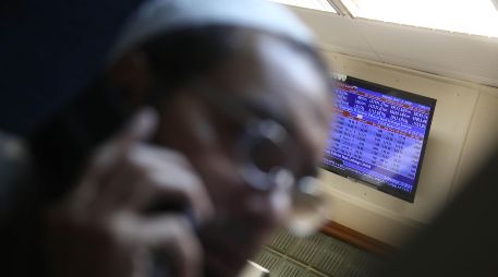 Al interior del mercado mexicano, las emisoras con mayores ganancias fueron Orbia, Walmart, Banco del Bajío e Industrias Peñoles. EFE/R. Khan