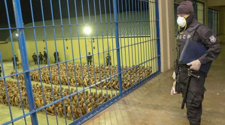 La violencia en las cárceles, así como la falta de atención médica, son las principales causas de muerte en las cárceles salvadoreñas. EFE/ARCHIVO