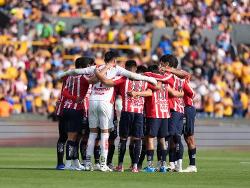 El resultado de este fin de semana ante Tigres dejó una señal de alerta para Chivas. IMAGO7.