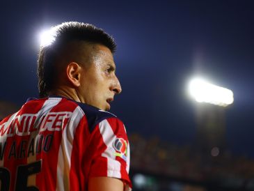 Chivas fue derrotado por los Tigres; no perdió el liderato, pero fue exhibido en el Volcán. IMAGO7