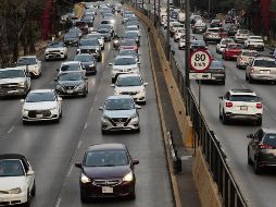 El programa Hoy No Circula se aplica de las 5:00 a las 22:00 horas en todas las alcaldías de la Ciudad de México y en tres zonas conurbadas del Estado de México. EFE/J. Méndez